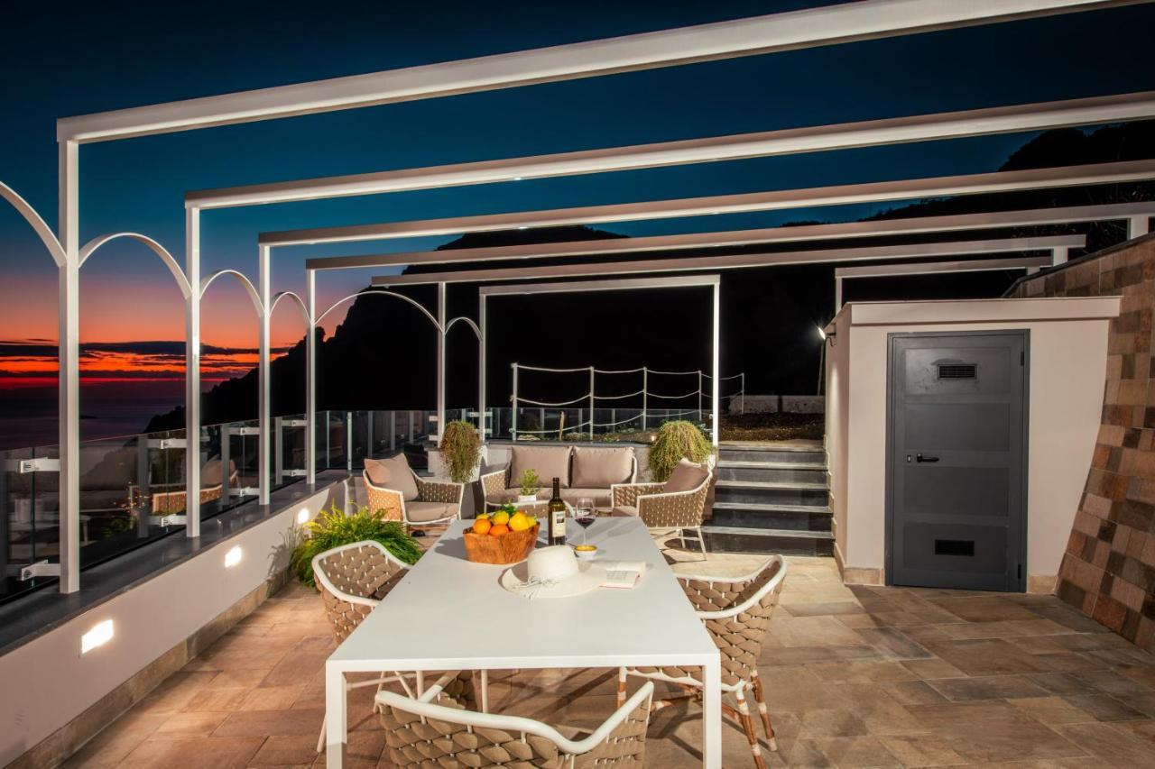 Villa La Tagliata Spectacular Jacuzzi Tub Amazing View And Private Parking Garage Позитано Екстериор снимка
